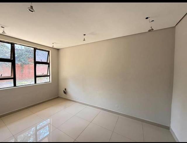 16 BEDROOM APARTMENT FOR SALE IN OVERPORT